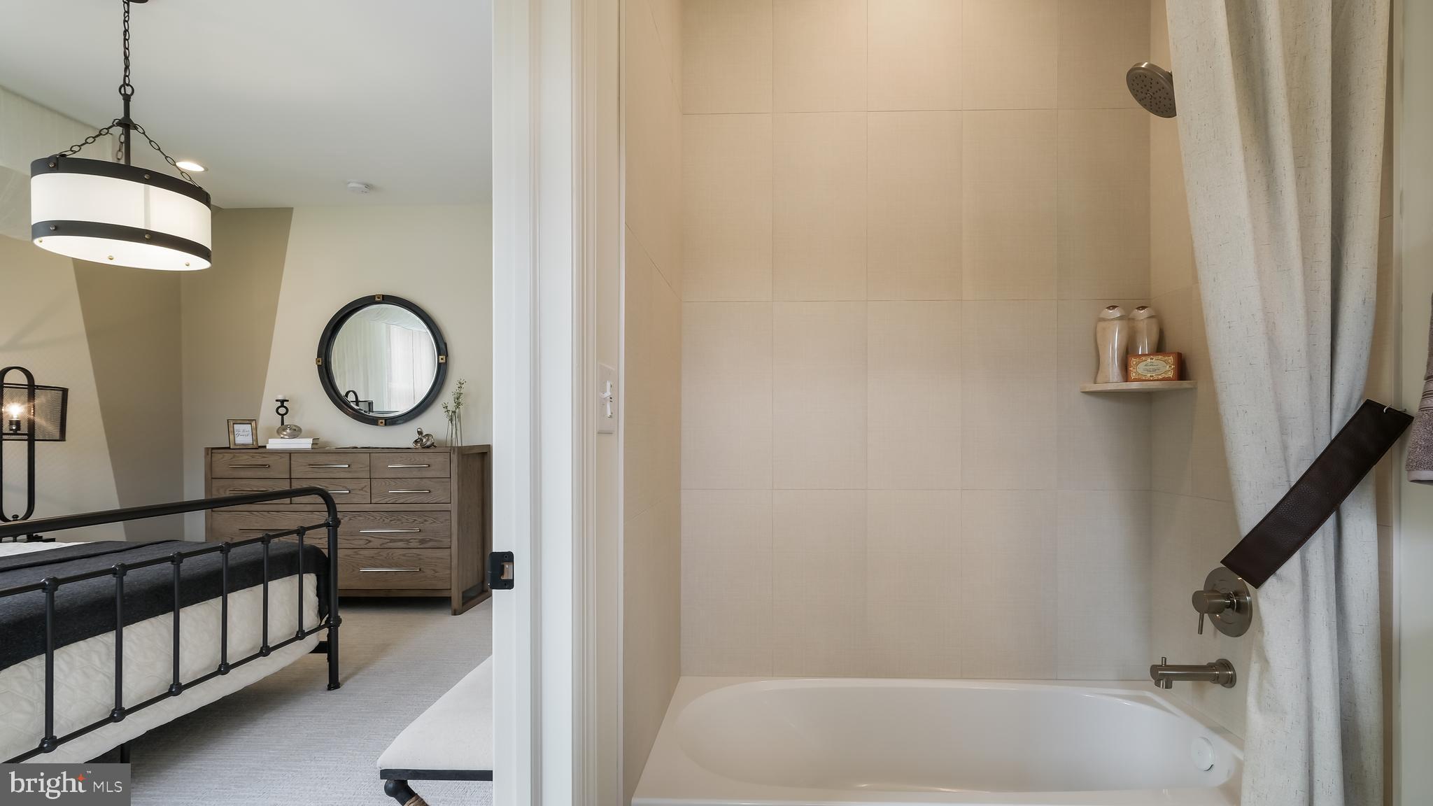 SQUIRES RIDGE - Residential