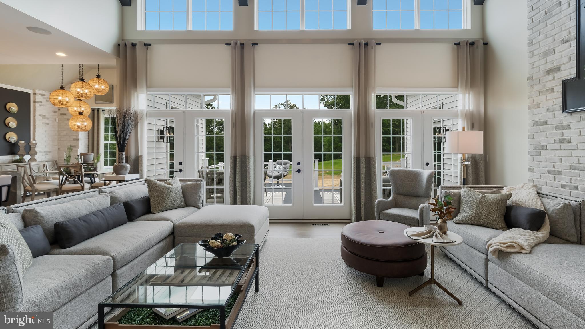 SQUIRES RIDGE - Residential