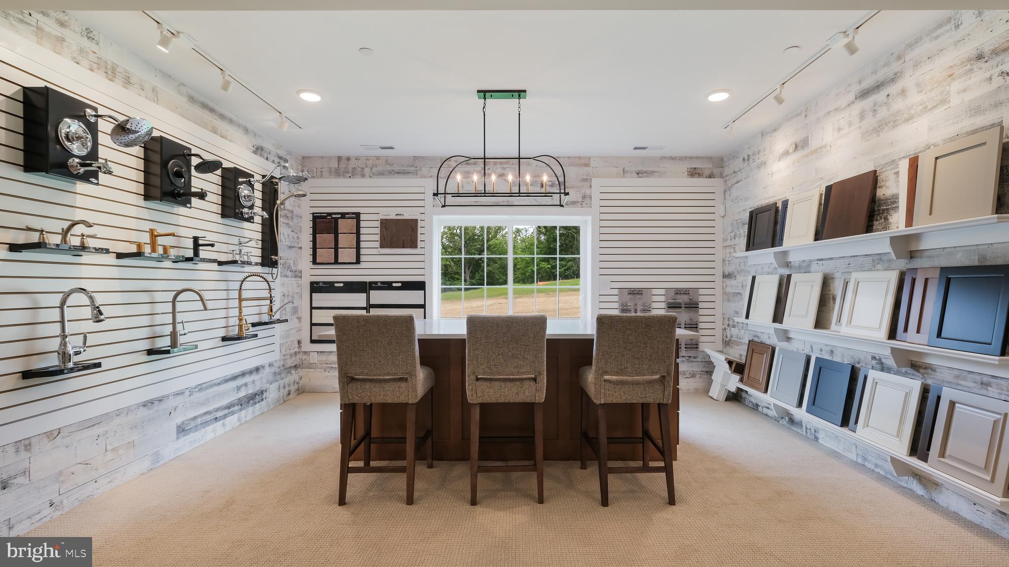 SQUIRES RIDGE - Residential