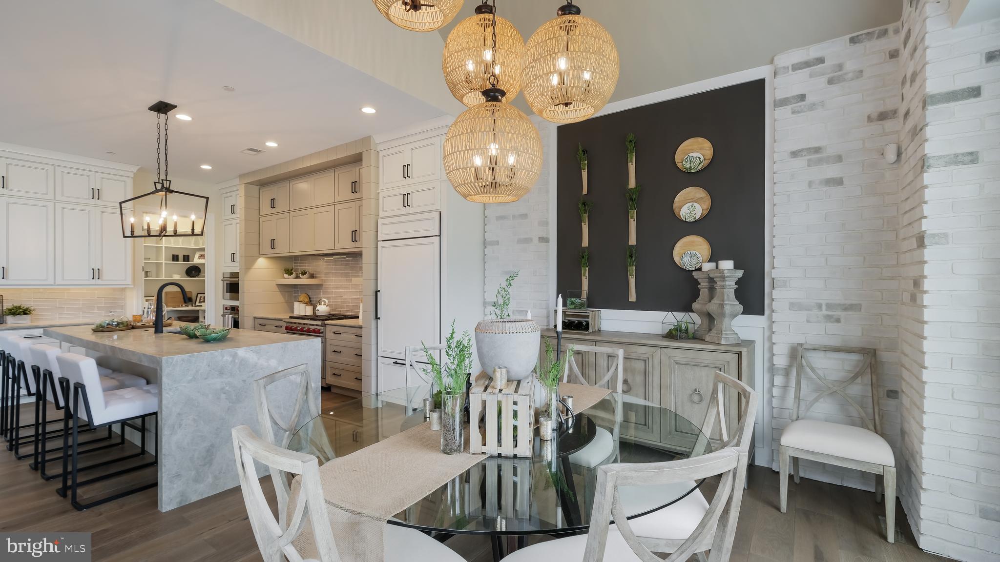 SQUIRES RIDGE - Residential