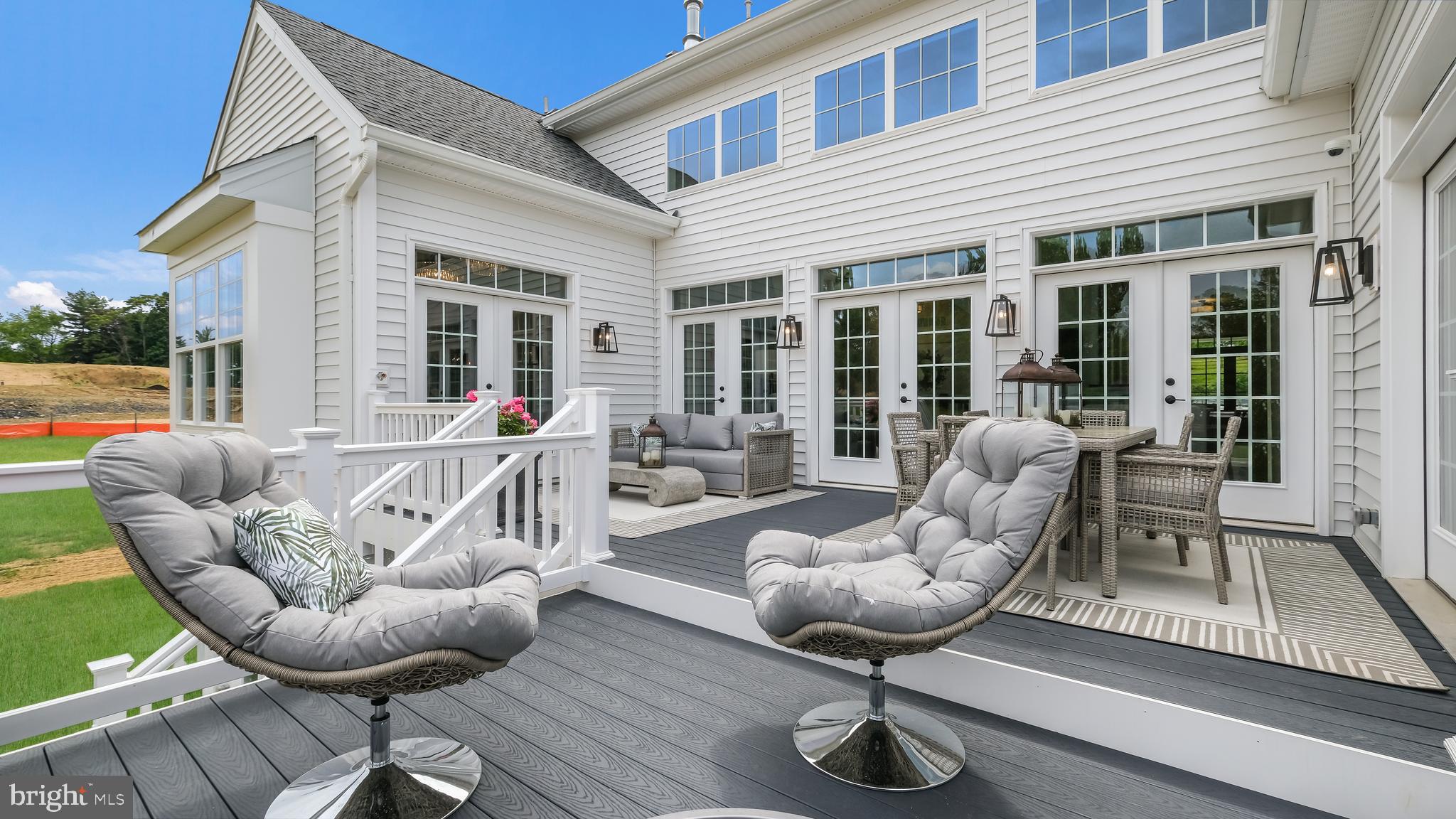 SQUIRES RIDGE - Residential