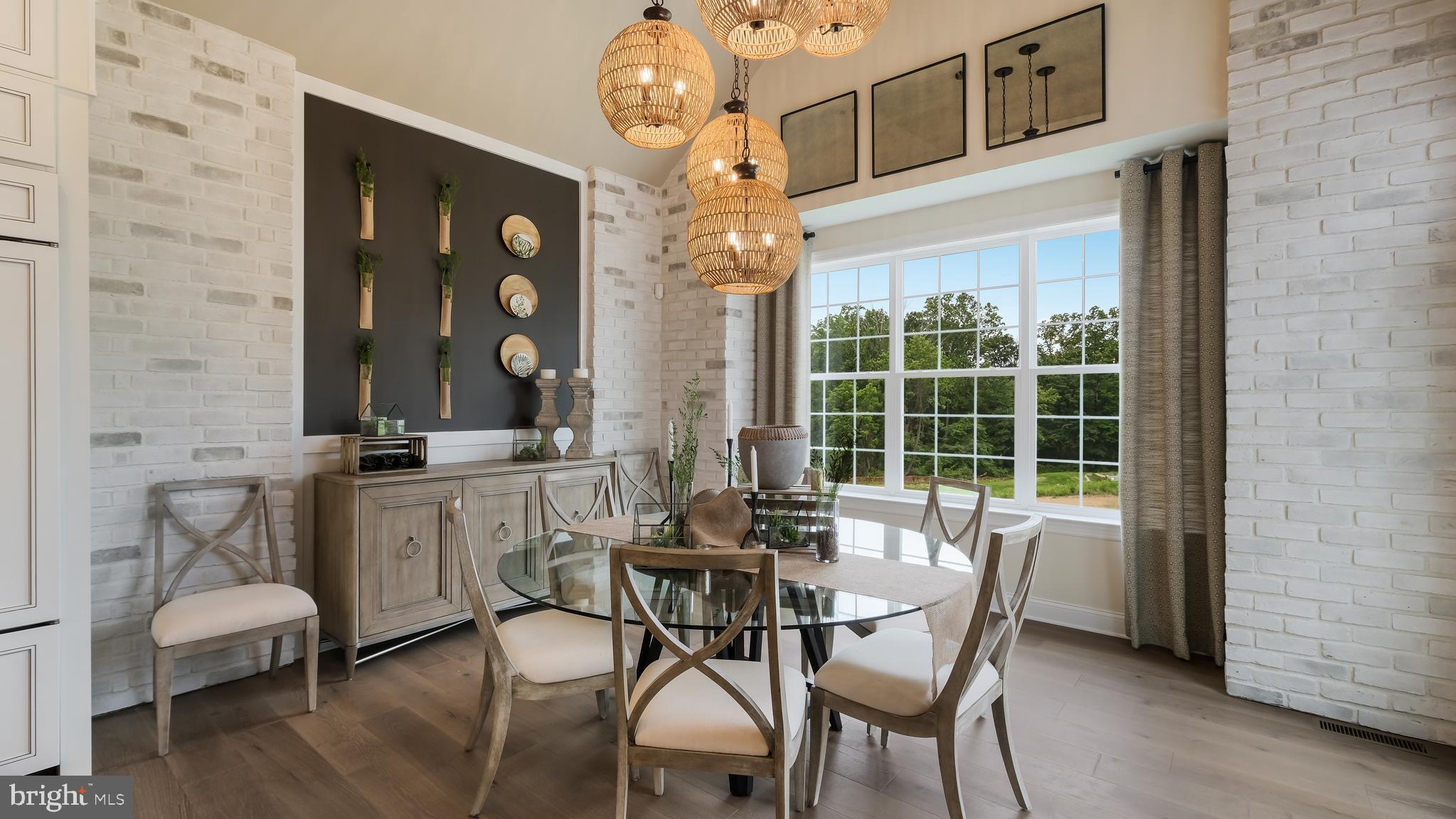 SQUIRES RIDGE - Residential