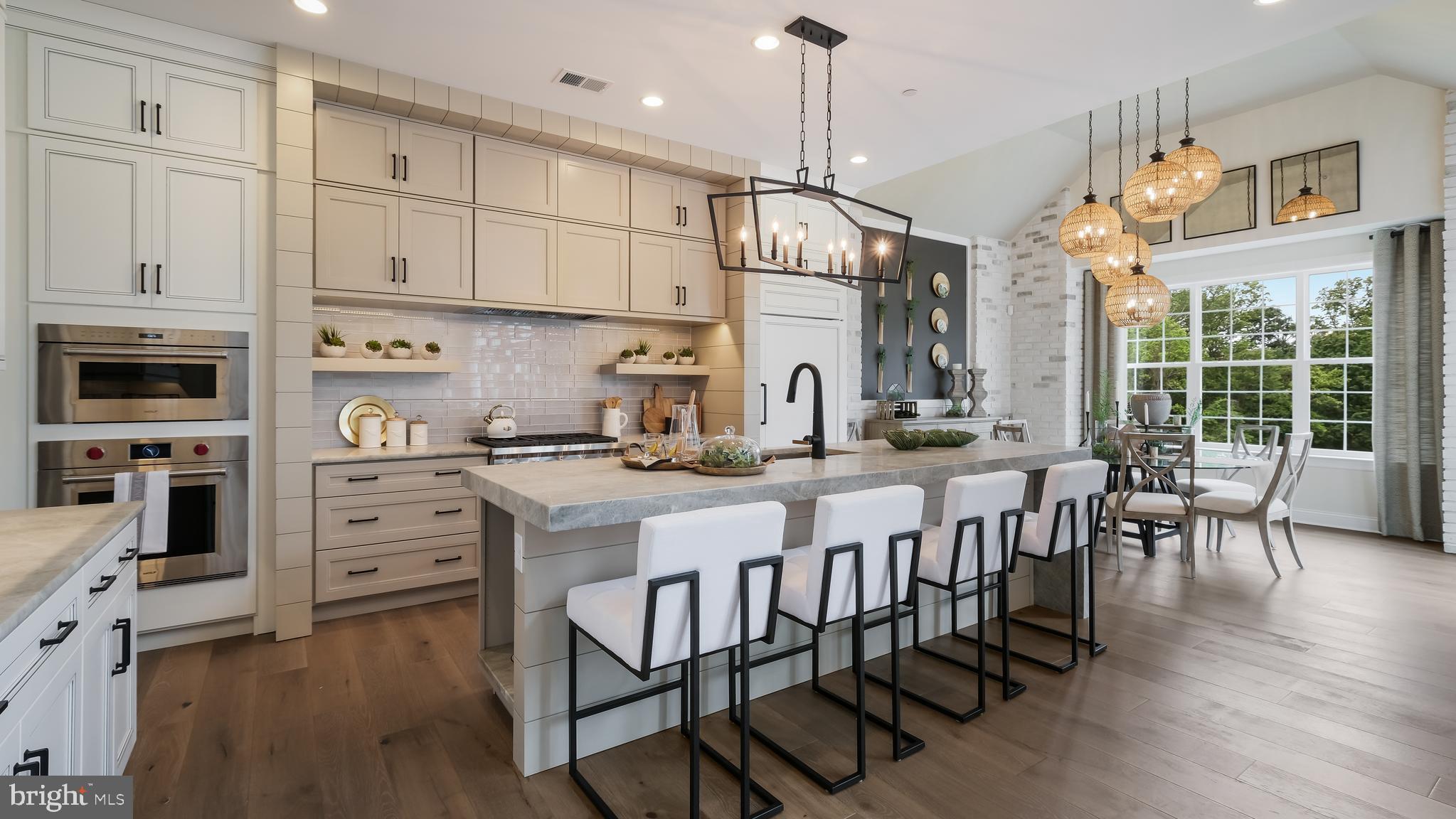 SQUIRES RIDGE - Residential