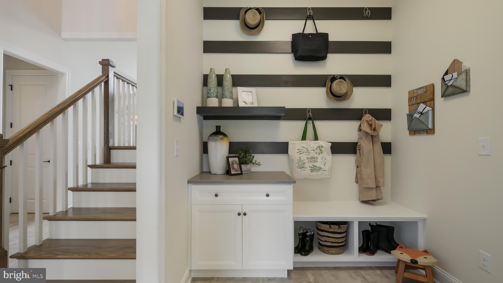 SQUIRES RIDGE - Residential