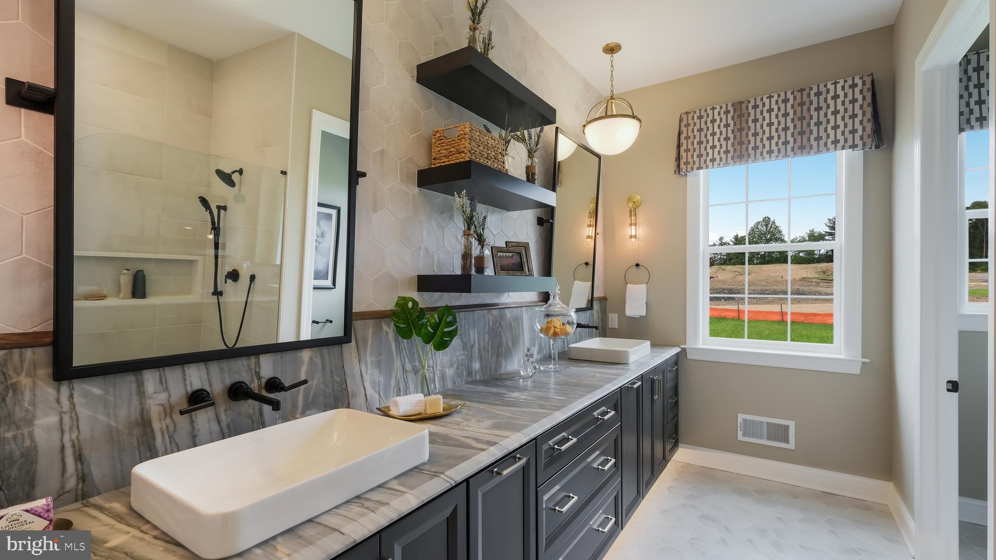 SQUIRES RIDGE - Residential