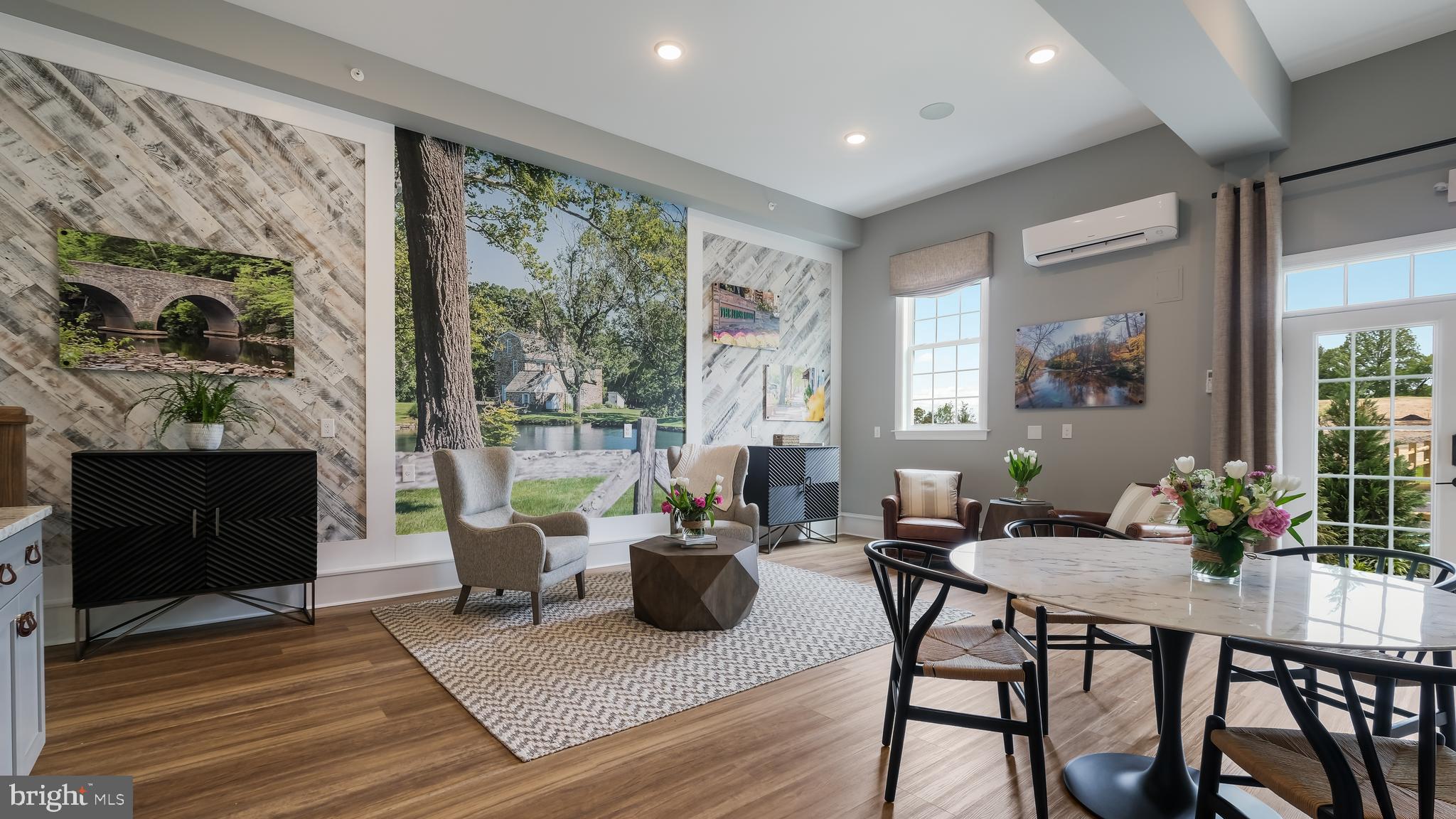 SQUIRES RIDGE - Residential