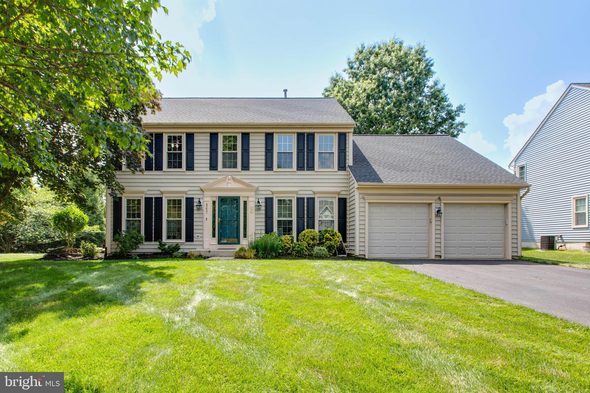 MONTGOMERY MEADOWS - Residential