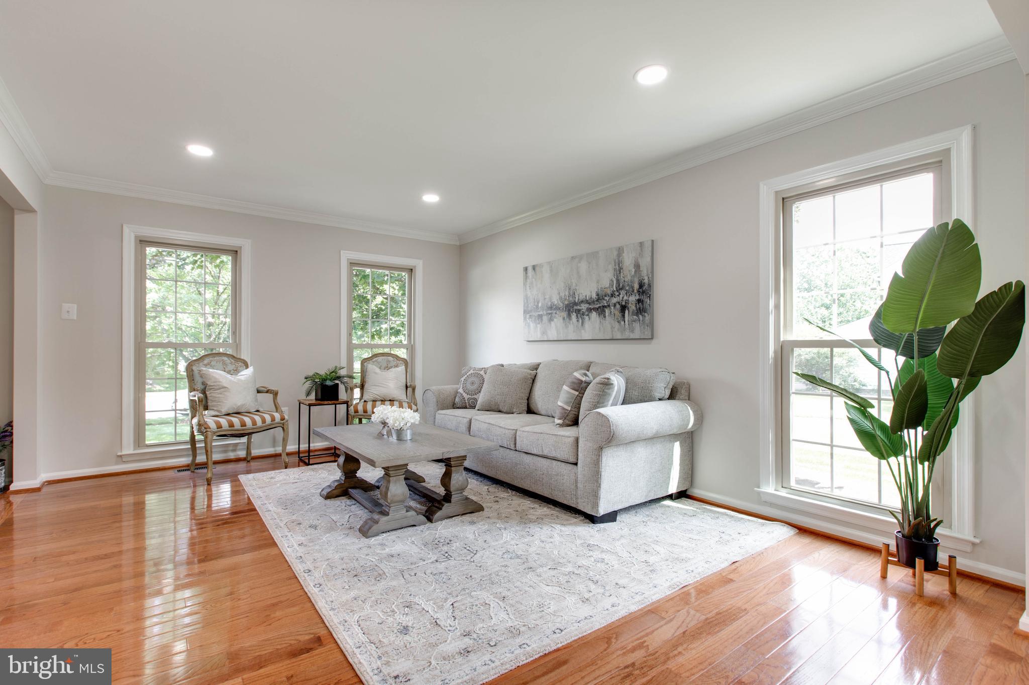 MONTGOMERY MEADOWS - Residential