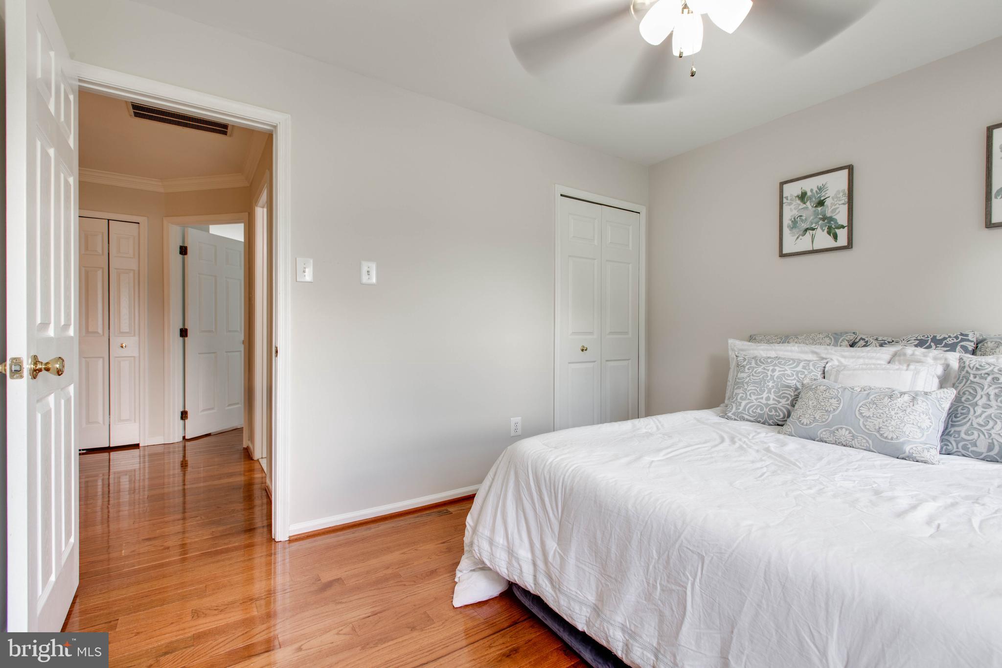 MONTGOMERY MEADOWS - Residential