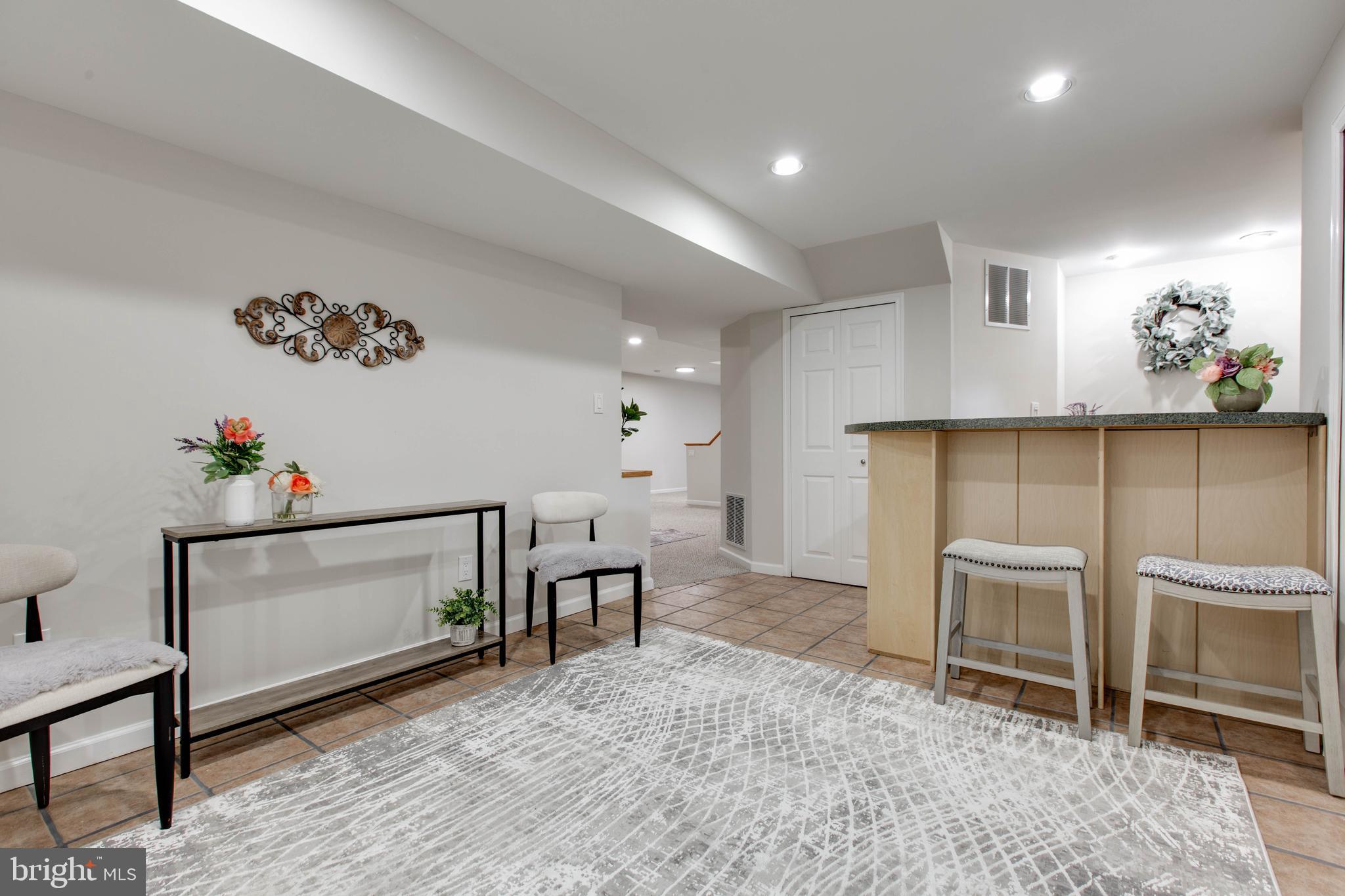 MONTGOMERY MEADOWS - Residential