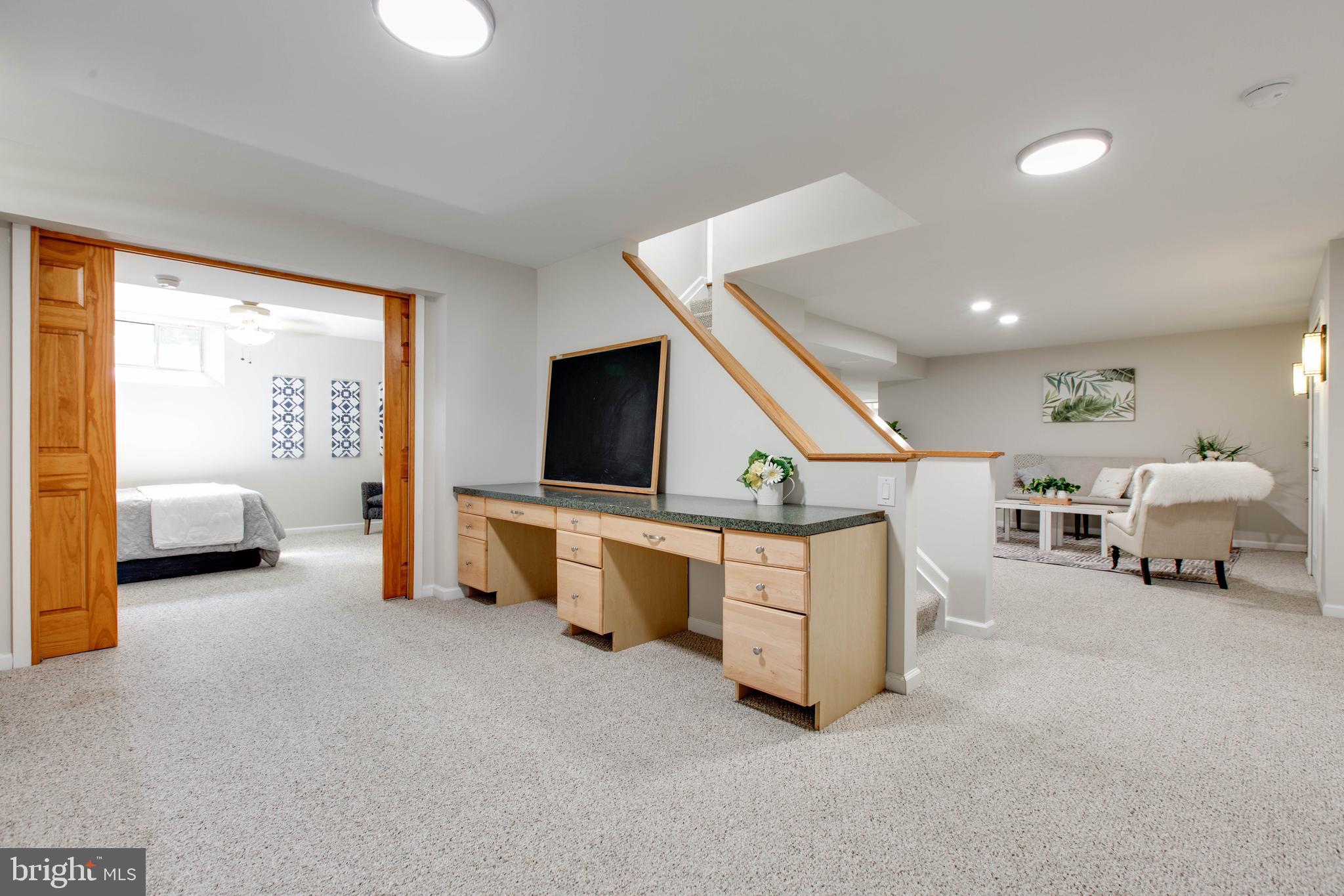 MONTGOMERY MEADOWS - Residential