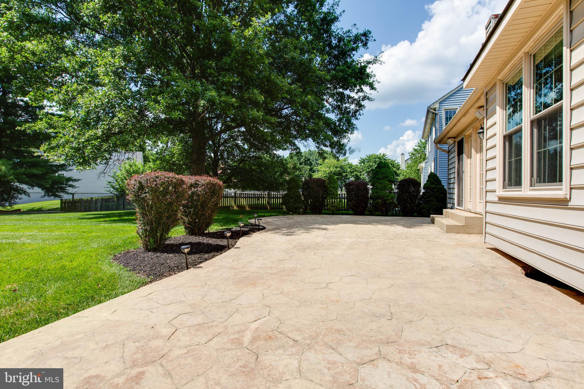 MONTGOMERY MEADOWS - Residential