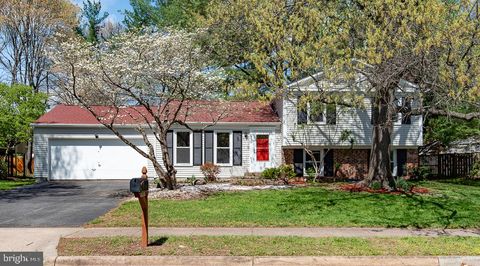 2658 FANIEUL HALL COURT HERNDON VA 20171