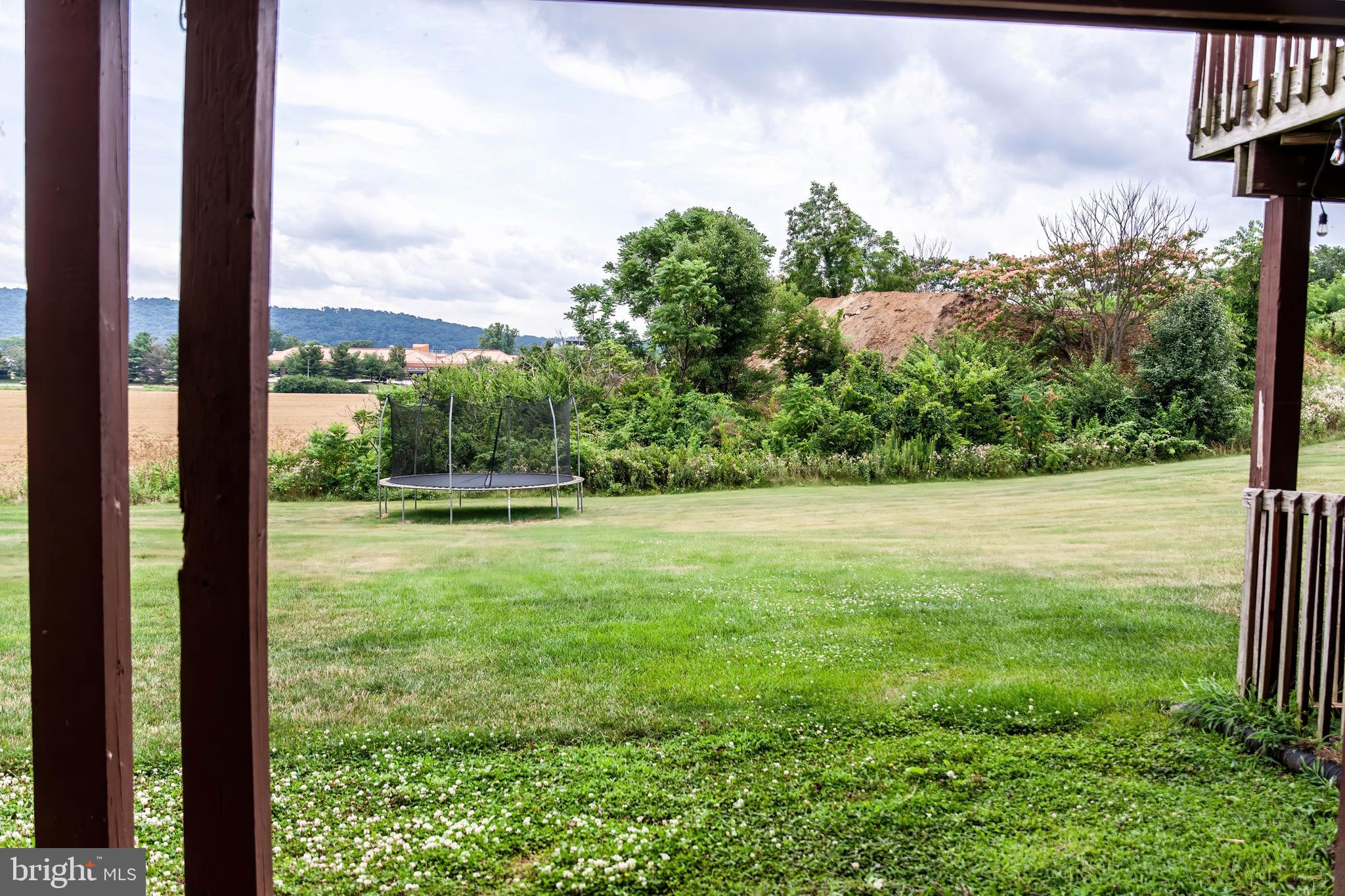 VILLAGE SQUARE COMMONS - Residential