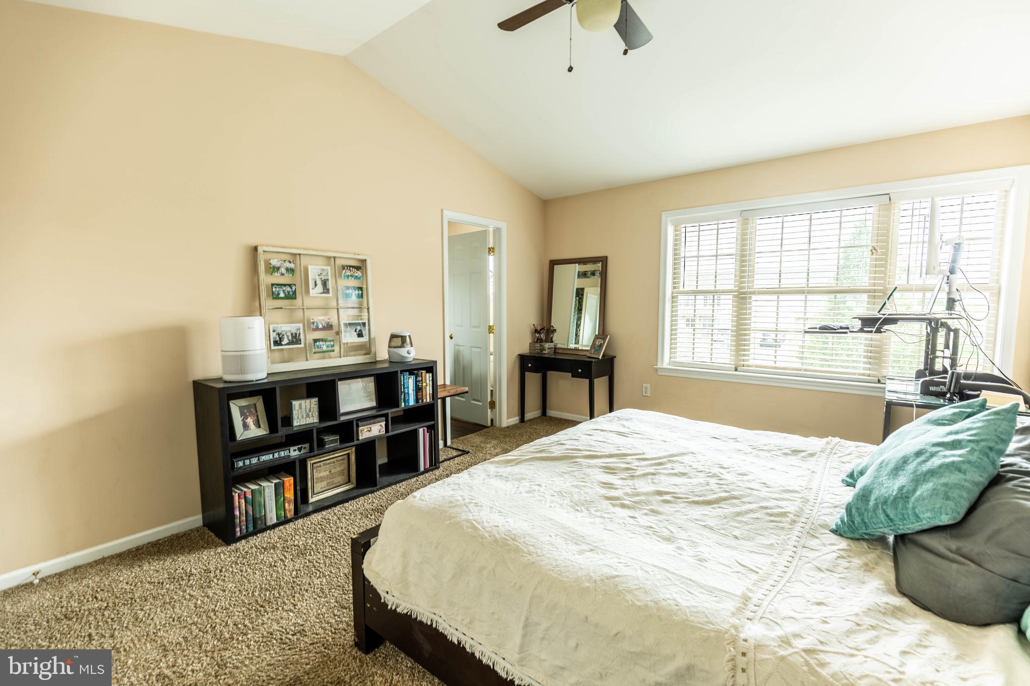 VILLAGE SQUARE COMMONS - Residential