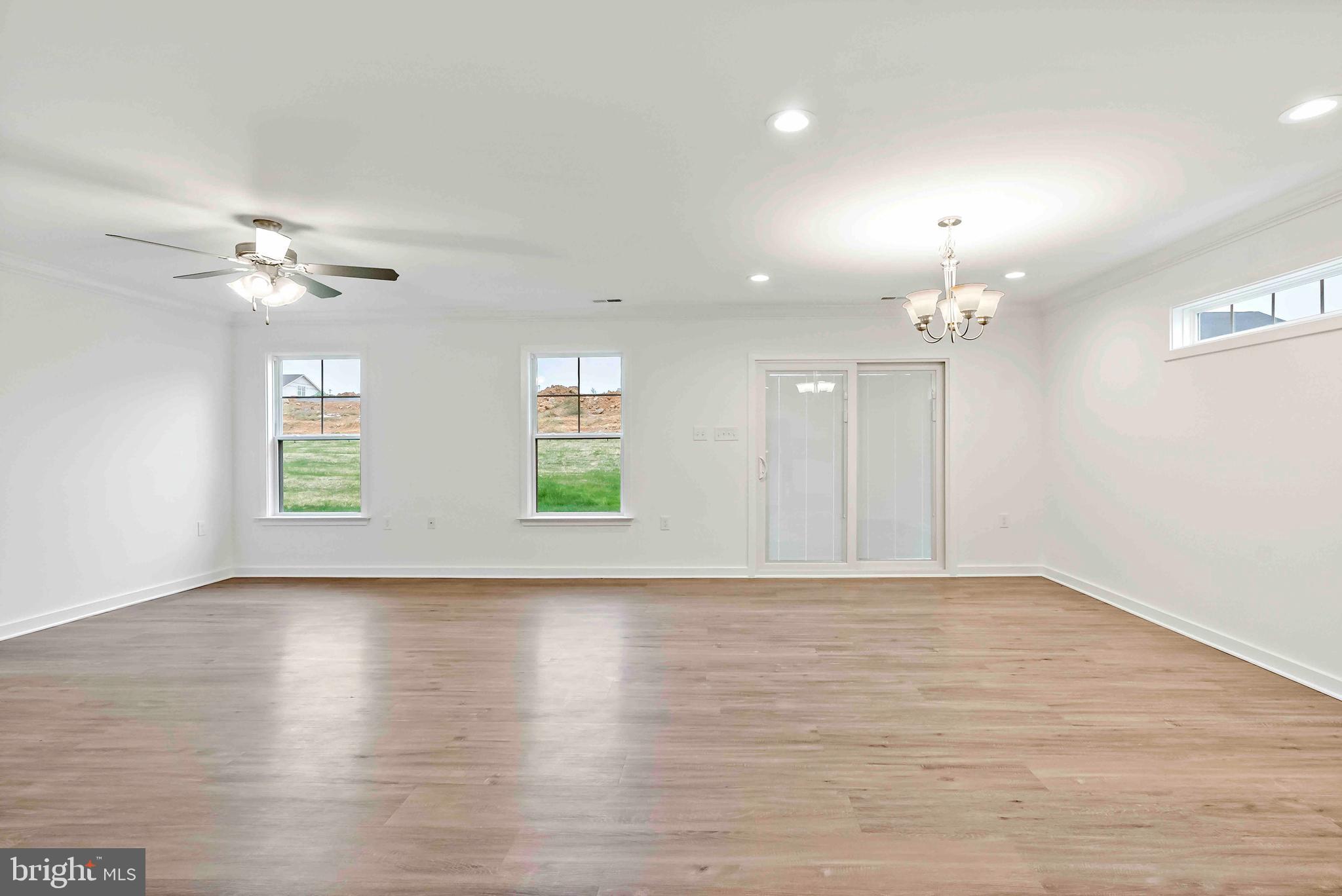 CARDINAL POINTE - Residential