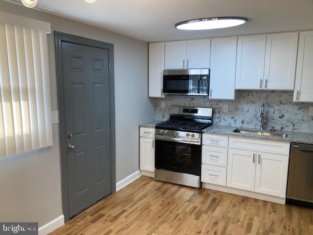 WELLS MANOR - Residential