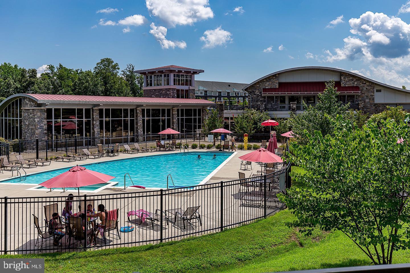 POTOMAC CLUB - Residential Lease