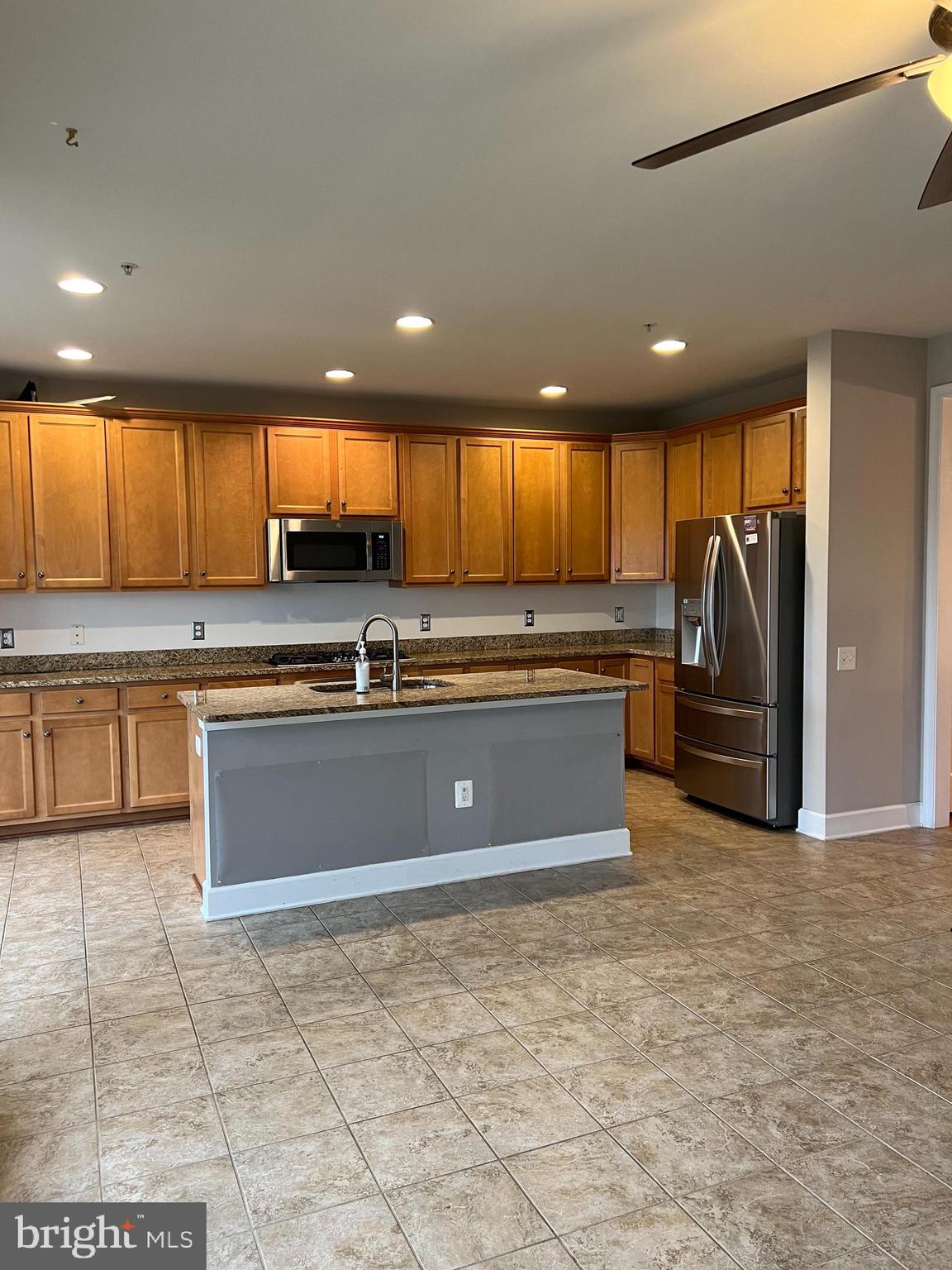 POTOMAC CLUB - Residential Lease