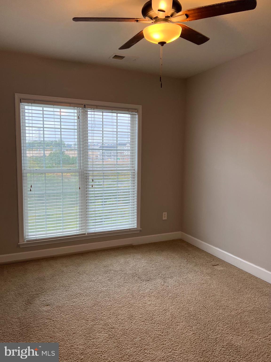 POTOMAC CLUB - Residential Lease