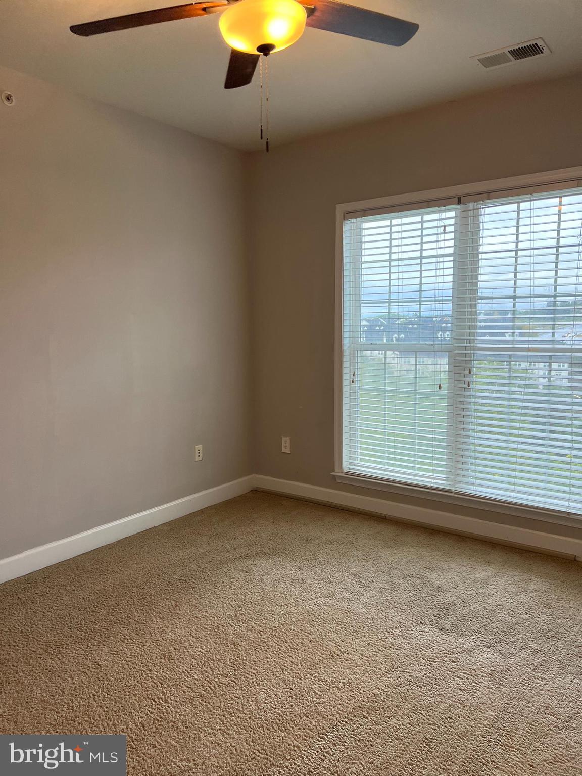 POTOMAC CLUB - Residential Lease