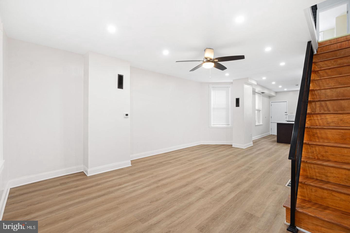 5428 REGENT STREET