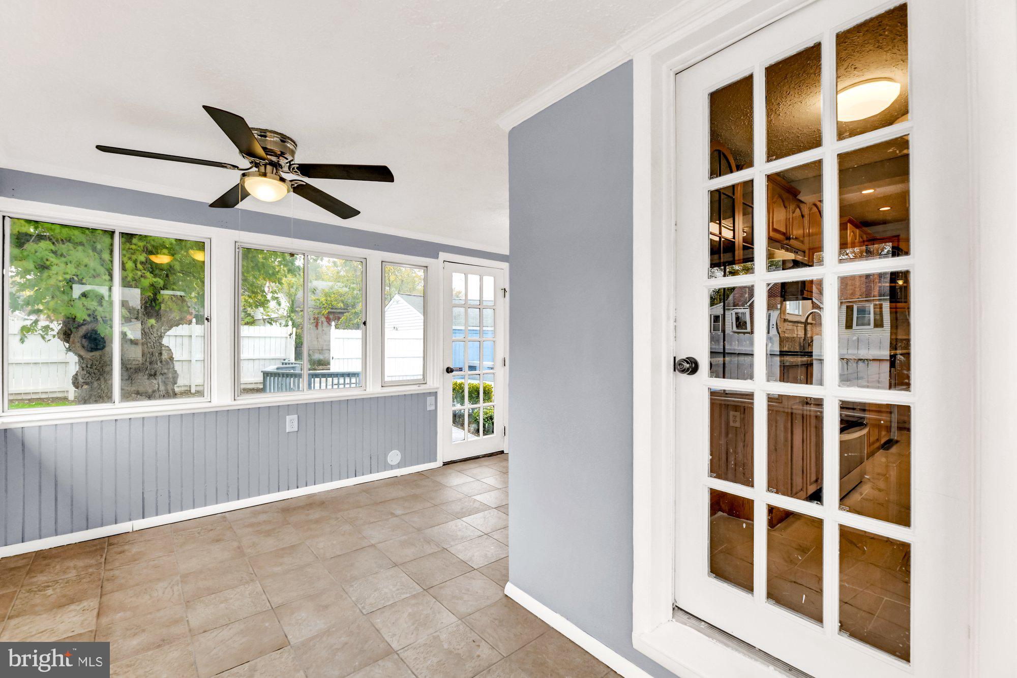 HOLABIRD PARK - Residential