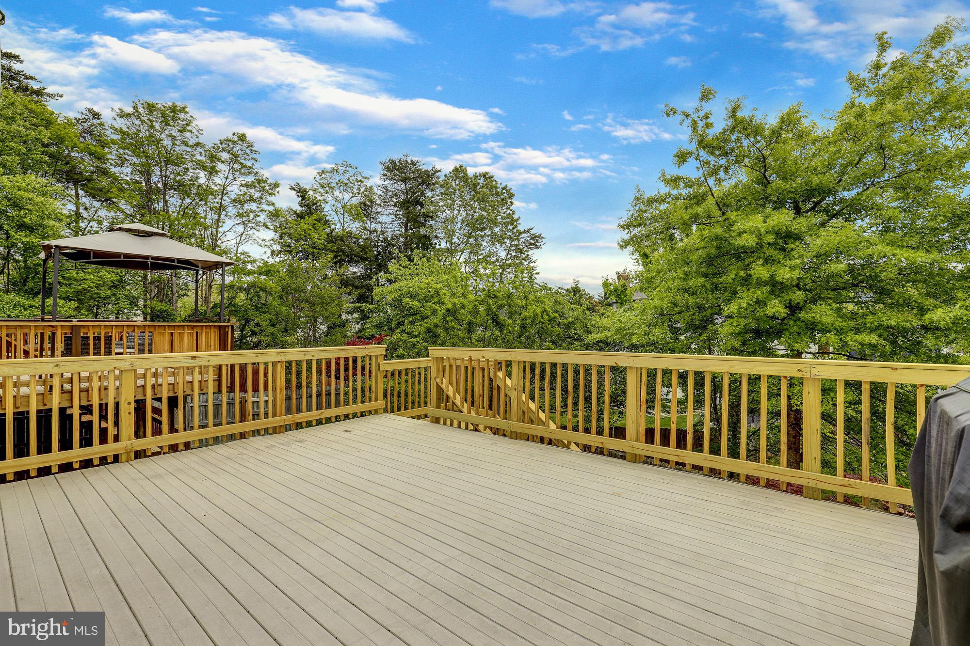 PARK RIDGE - Residential Lease