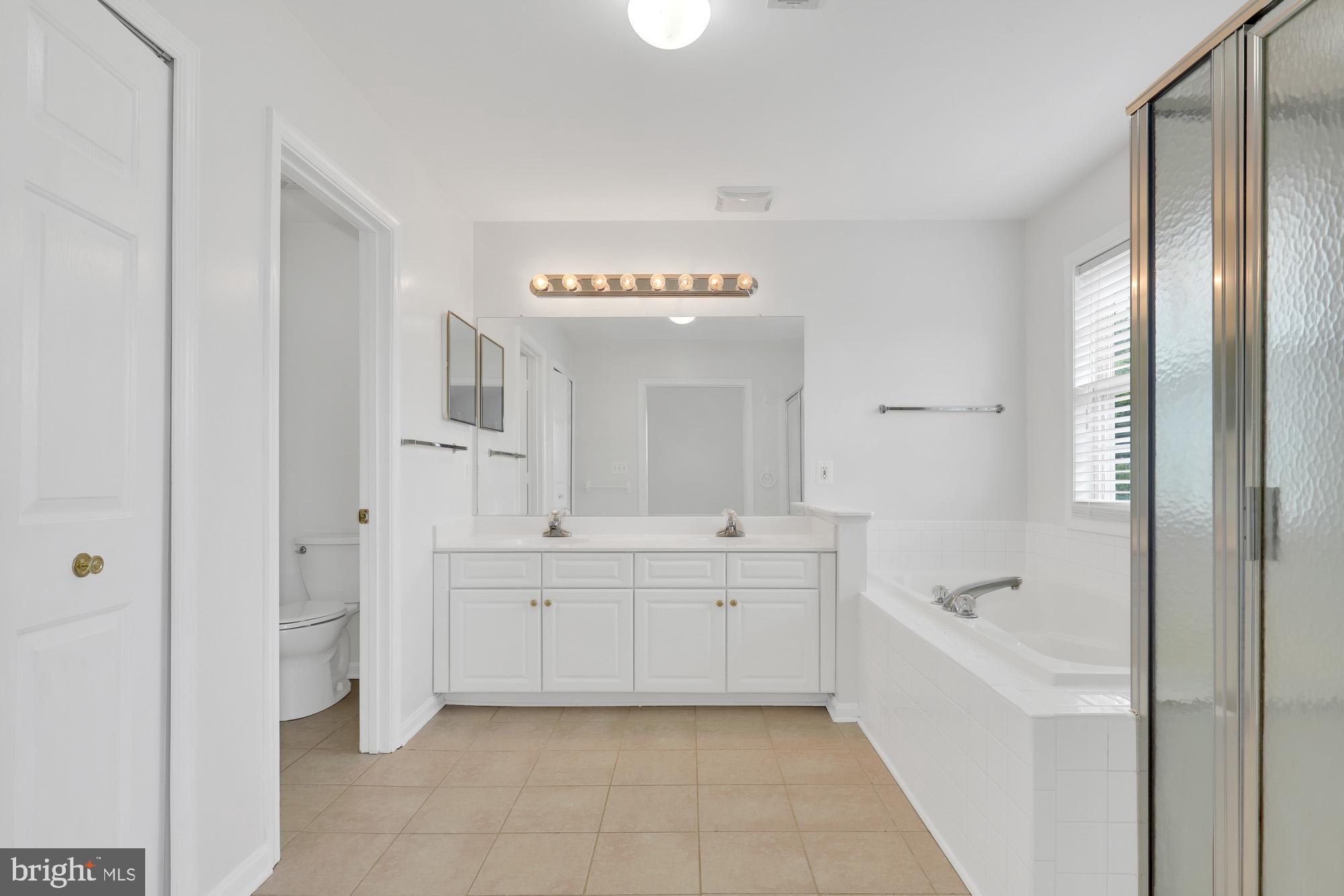 PARK RIDGE - Residential Lease