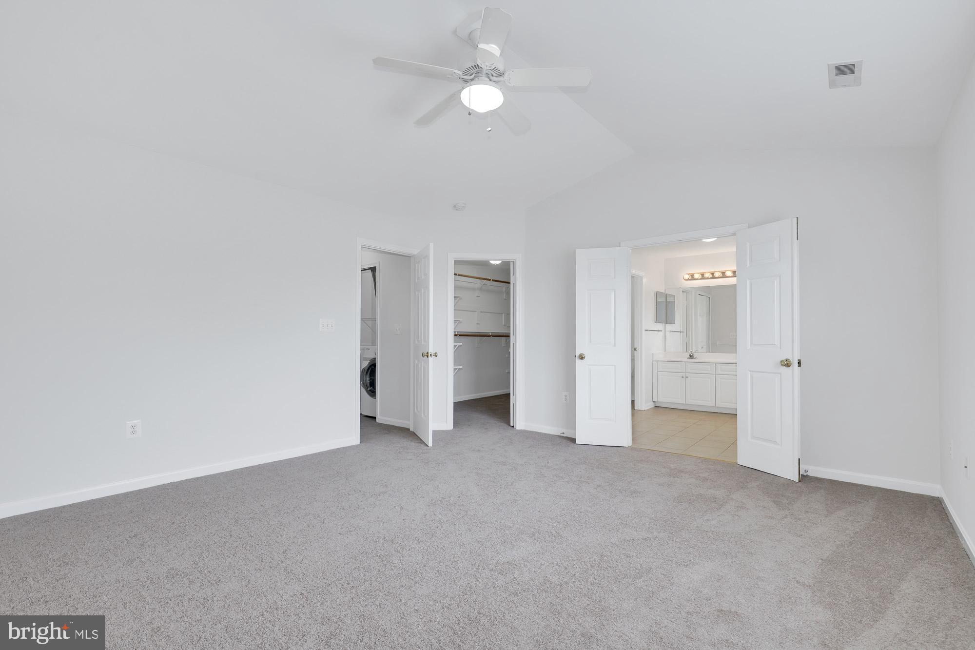 PARK RIDGE - Residential Lease