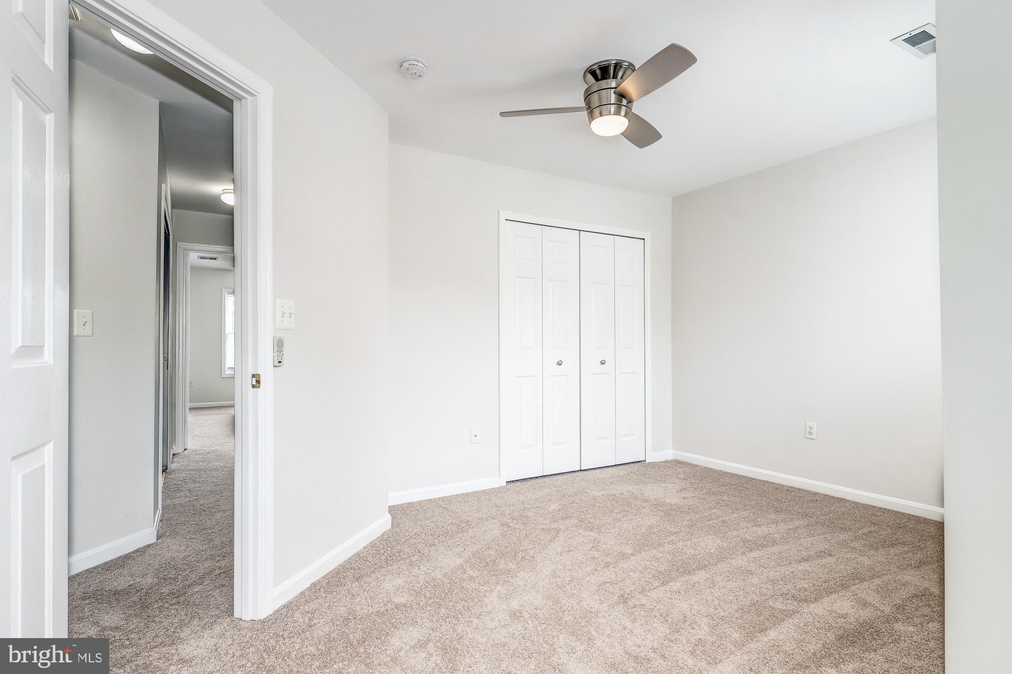 PARK RIDGE - Residential Lease