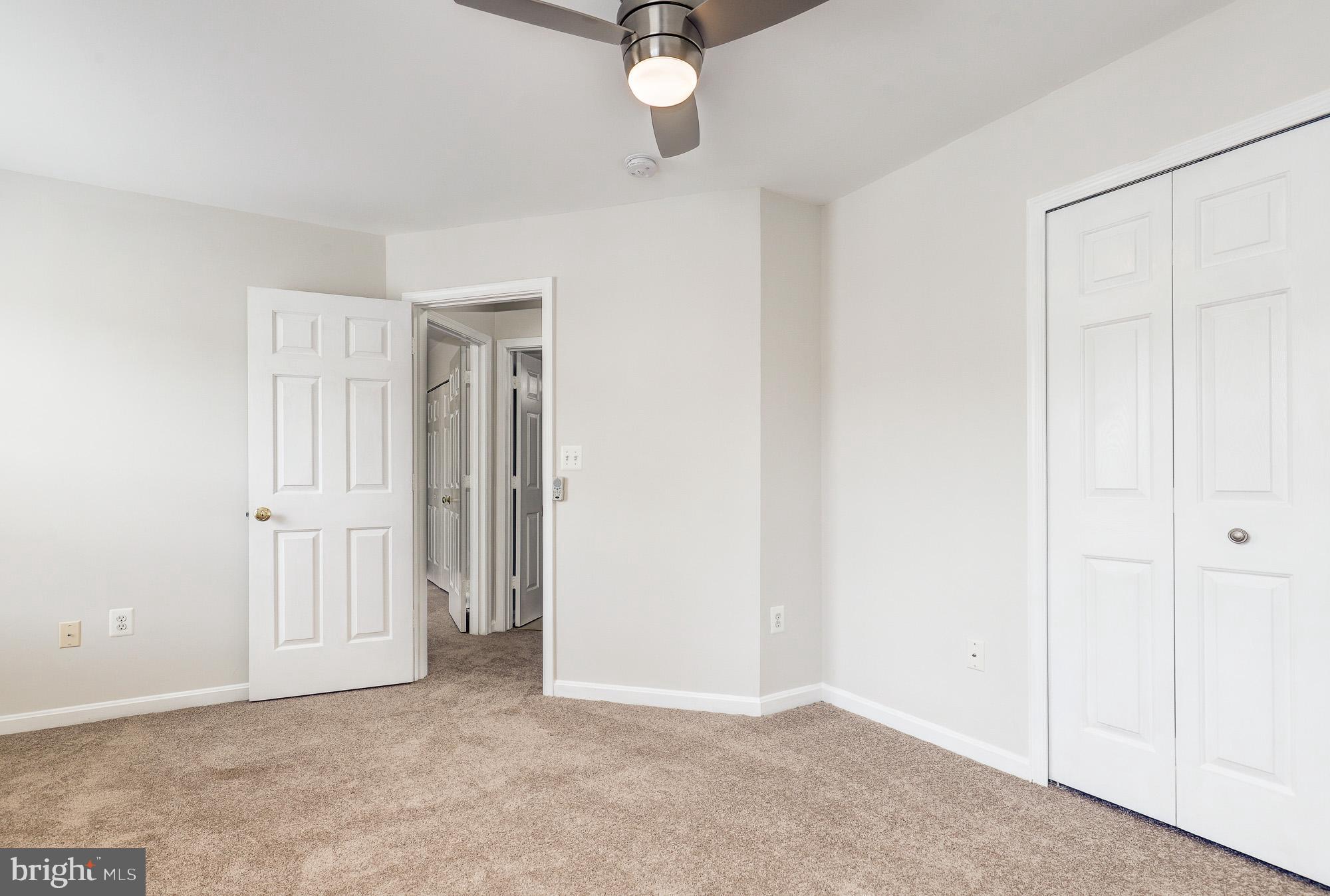 PARK RIDGE - Residential Lease