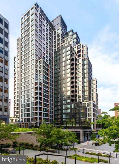 Condo For Rent - 269 19th Court #1211<br/> ARLINGTON, VA 22202