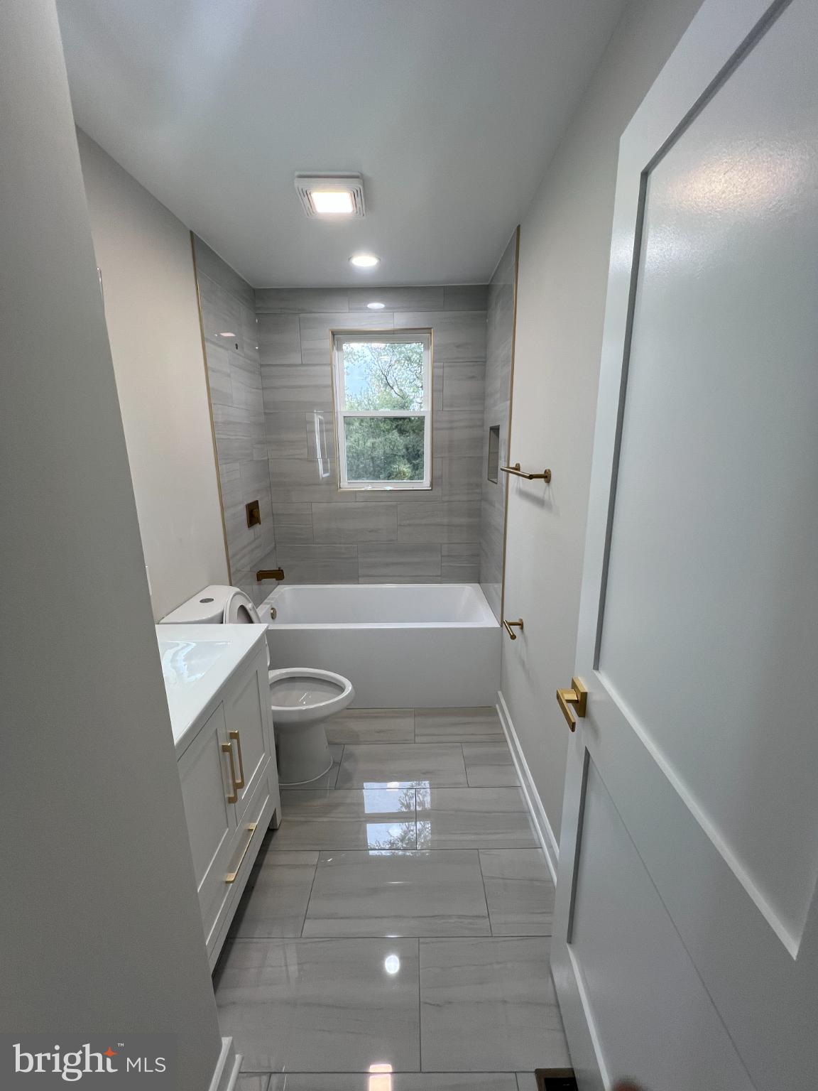 7103 LOCH RAVEN ROAD