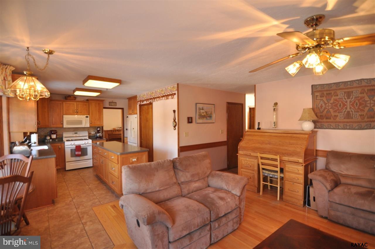 LEXINGTON - Residential