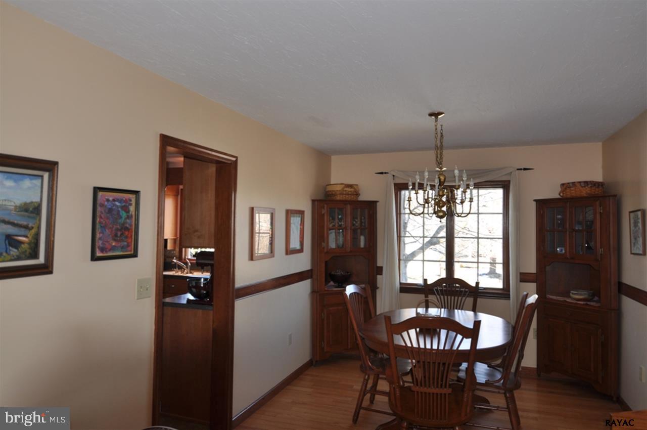 LEXINGTON - Residential