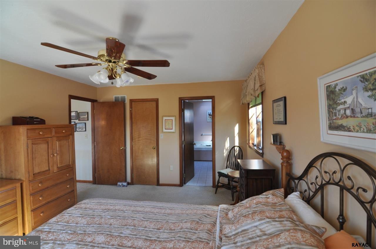 LEXINGTON - Residential