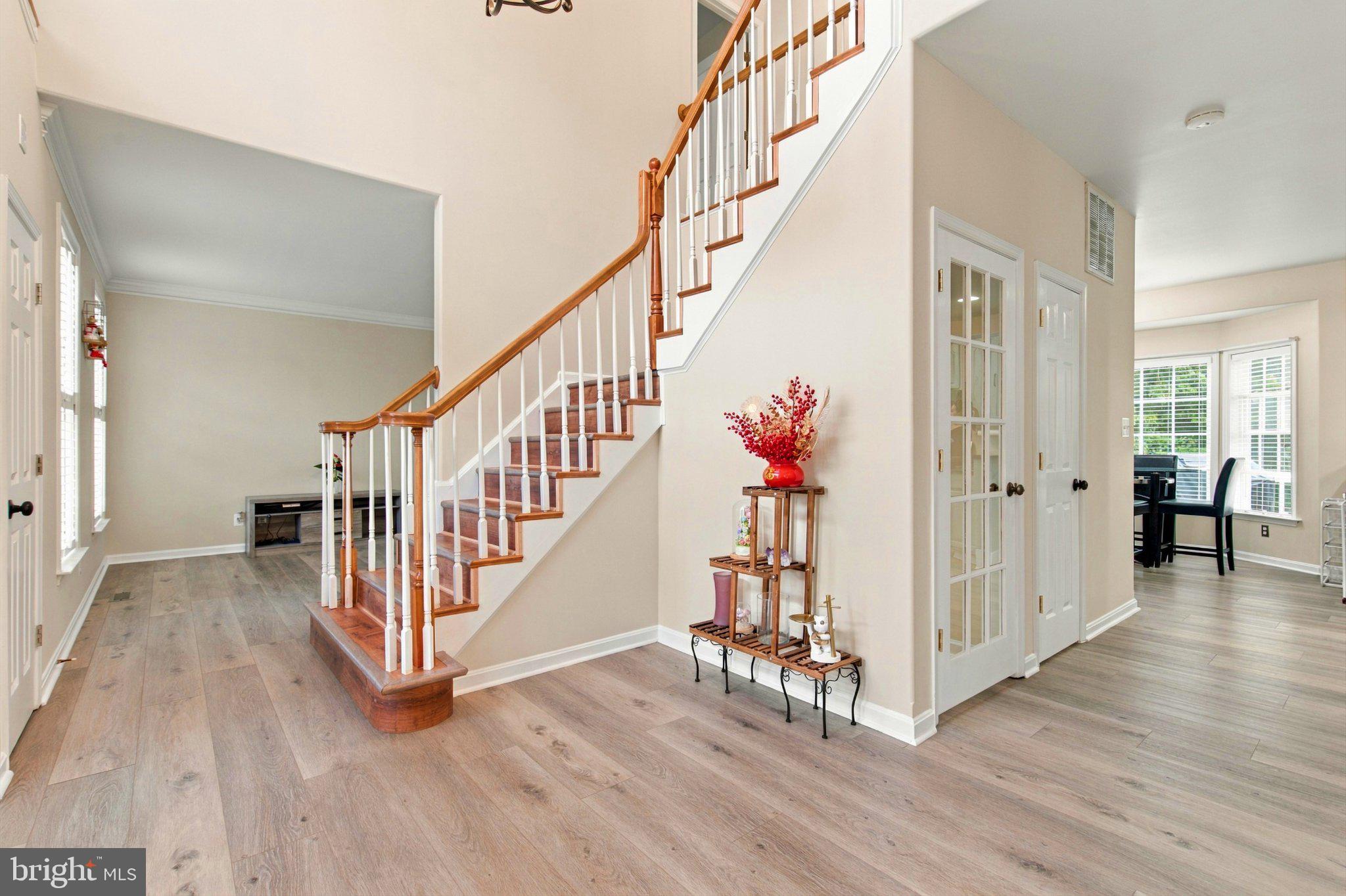 24 PEBBLE PLACE