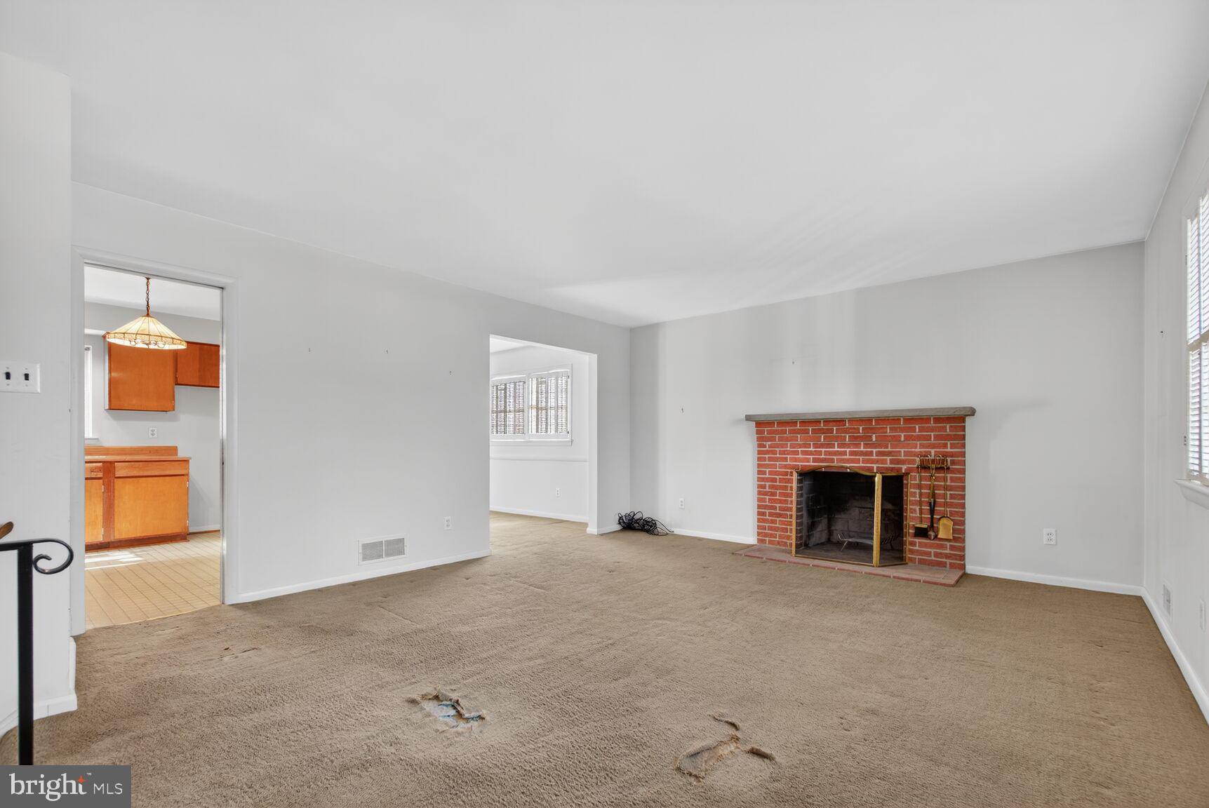 BARCROFT - Residential