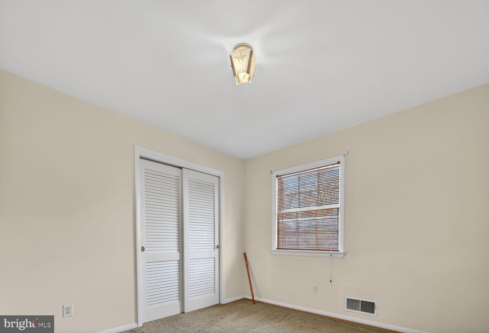 BARCROFT - Residential