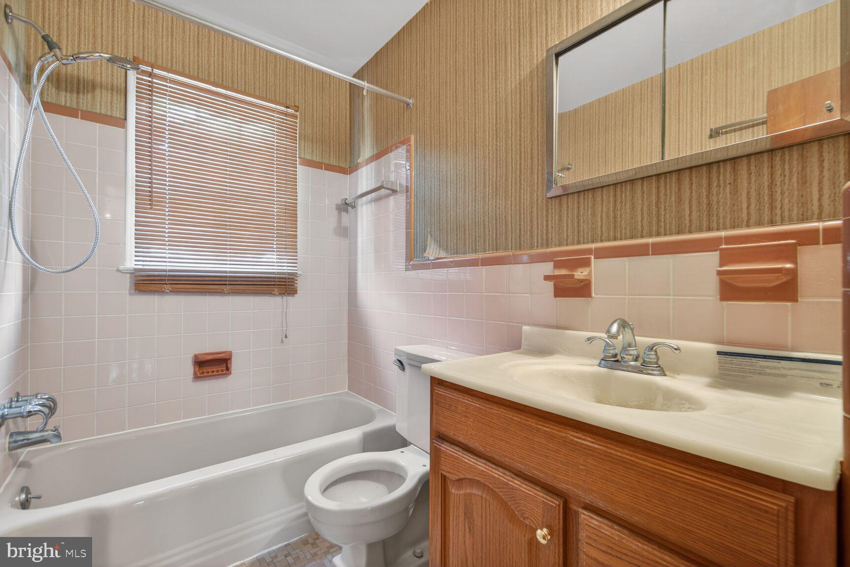 BARCROFT - Residential