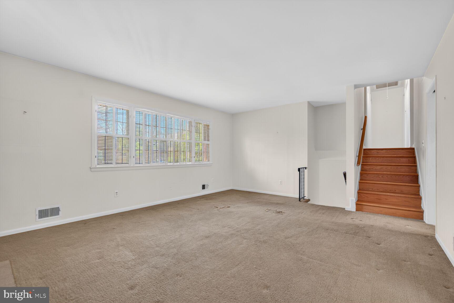 BARCROFT - Residential