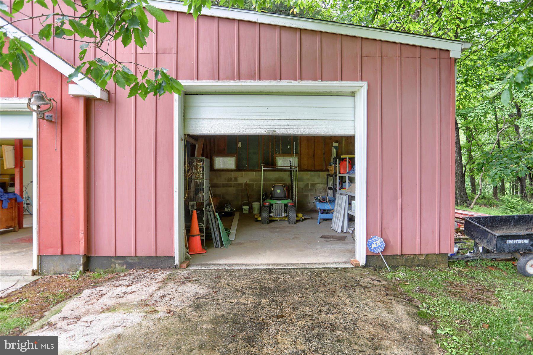 HAMLET FARMS - Residential