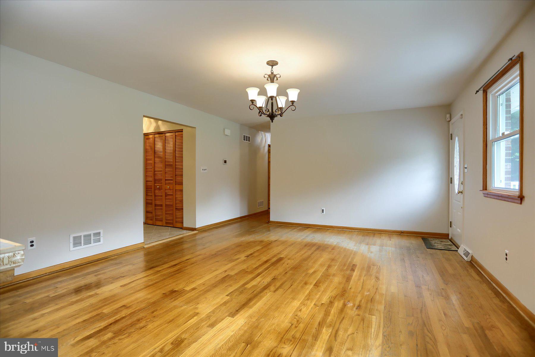 HAMLET FARMS - Residential