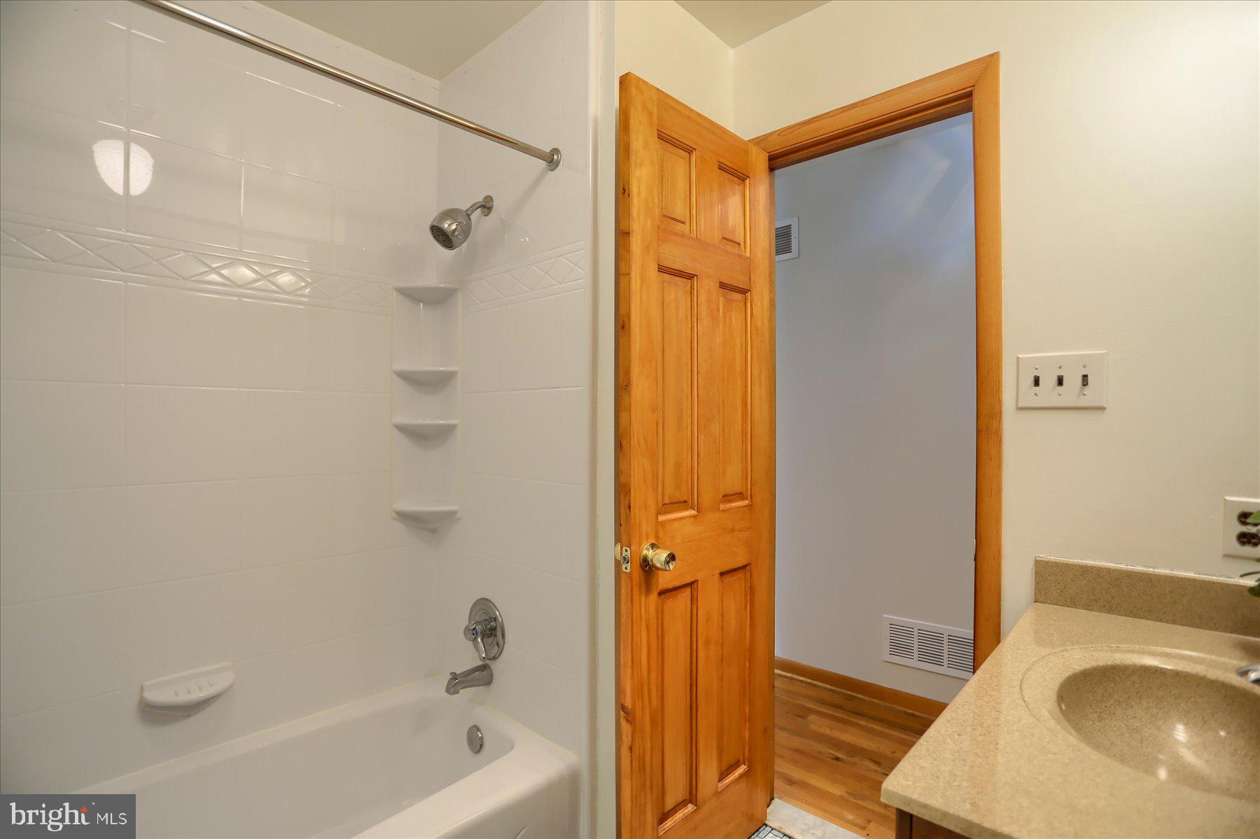 HAMLET FARMS - Residential