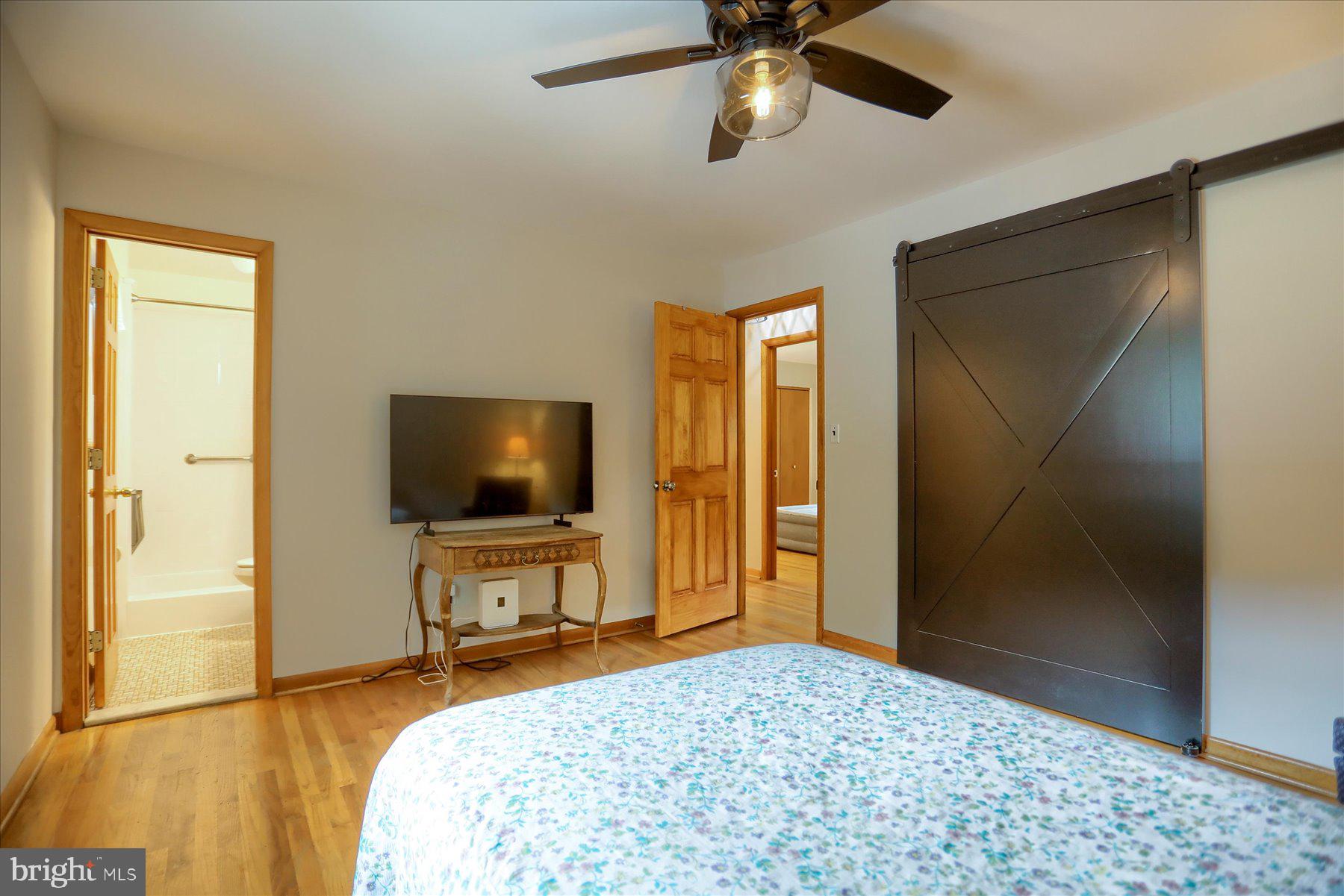 HAMLET FARMS - Residential