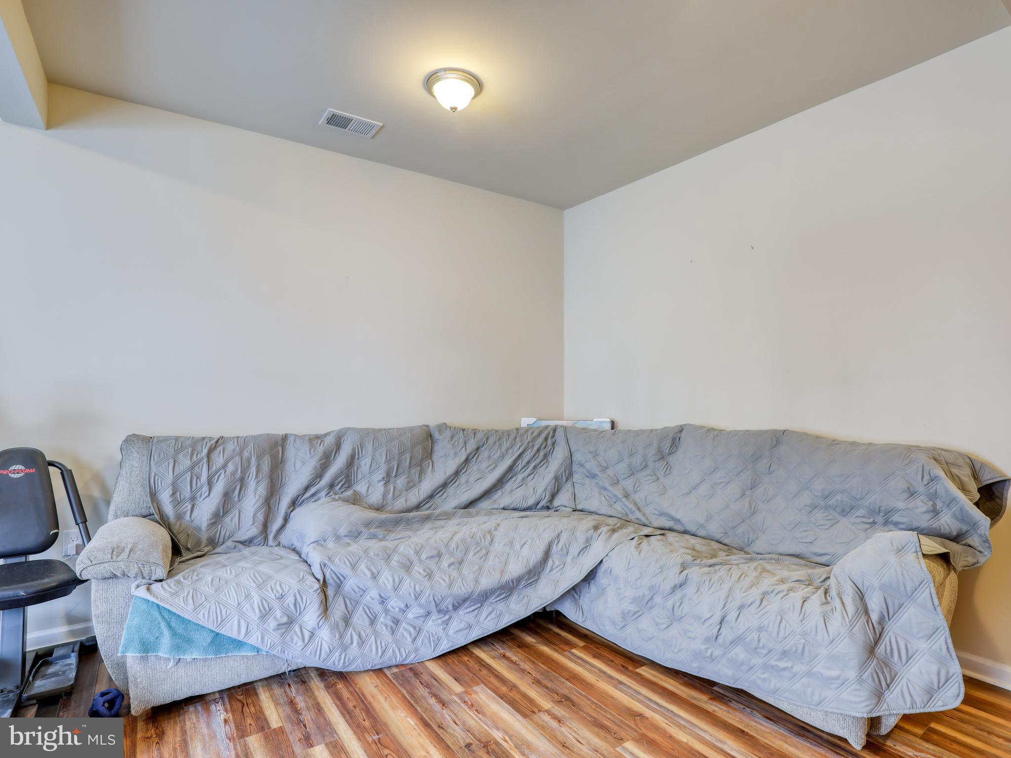 TOWNES OF TASKER - Residential