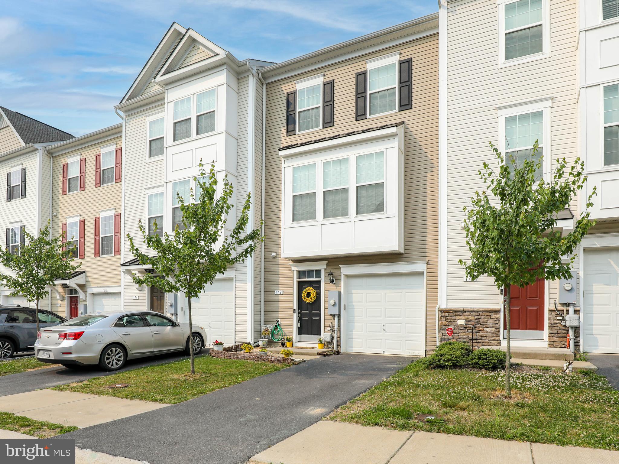 TOWNES OF TASKER - Residential