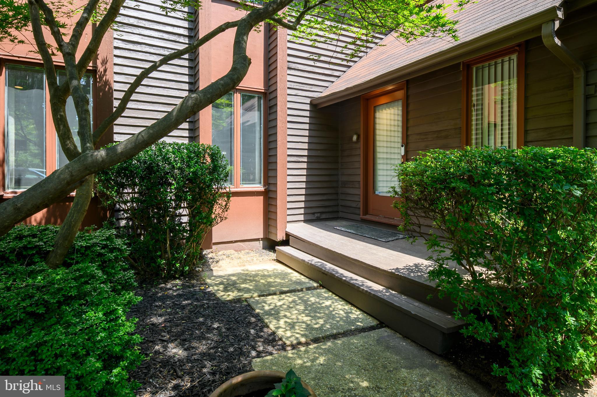 11109 WOOD ELVES WAY