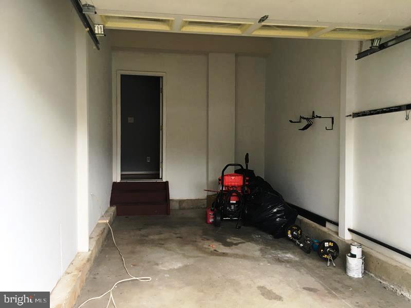 RHAWNHURST - Residential